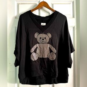 📦 REDUCED! Lou & Grey Signature Soft Black V-Neck Top